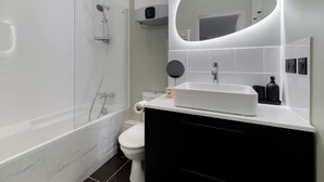 Unclassified image, 2 of 10, button - Rousselet - Amazing Parisian Flat in the 7th (Paris)