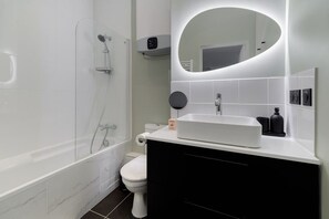Unclassified image, 4 of 10, button - Rousselet - Amazing Parisian Flat in the 7th (Paris)