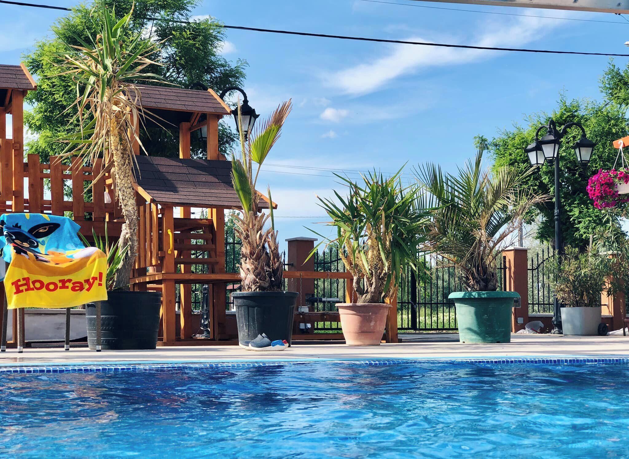 Seasonal outdoor pool