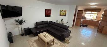 Charming apartment in terrific Beit Jala-Bethlehem with cool AC