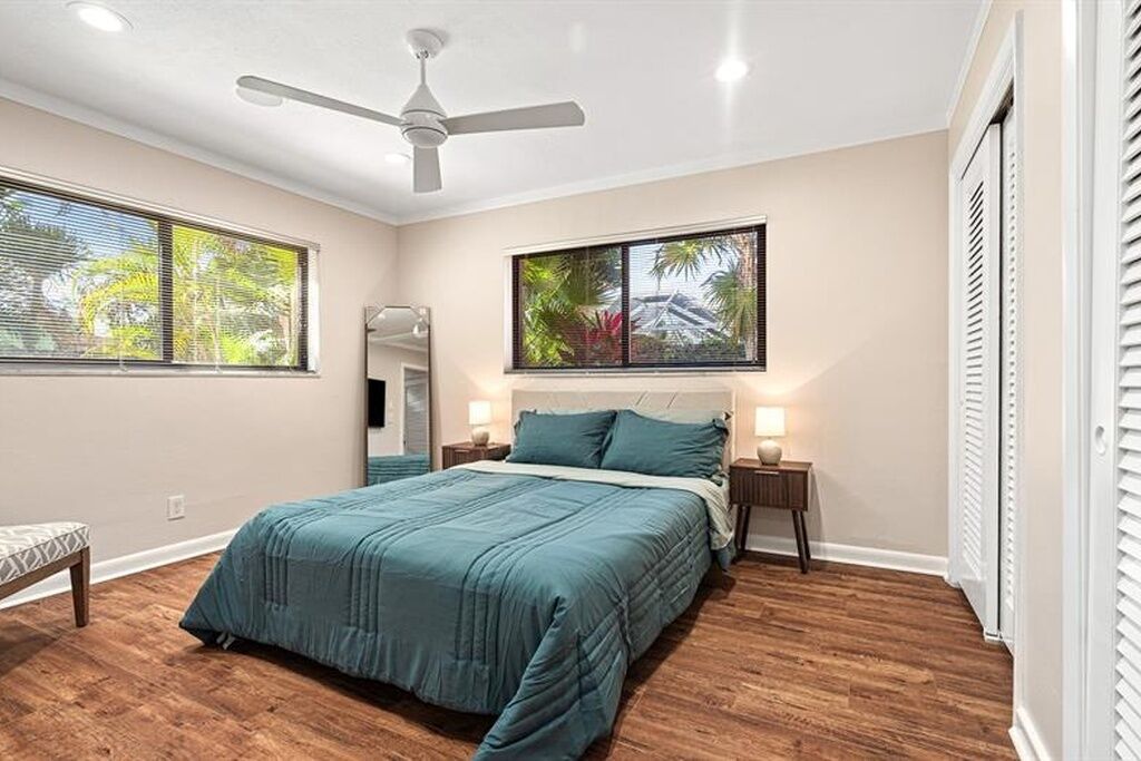 3 bedrooms, iron/ironing board, Internet, bed sheets