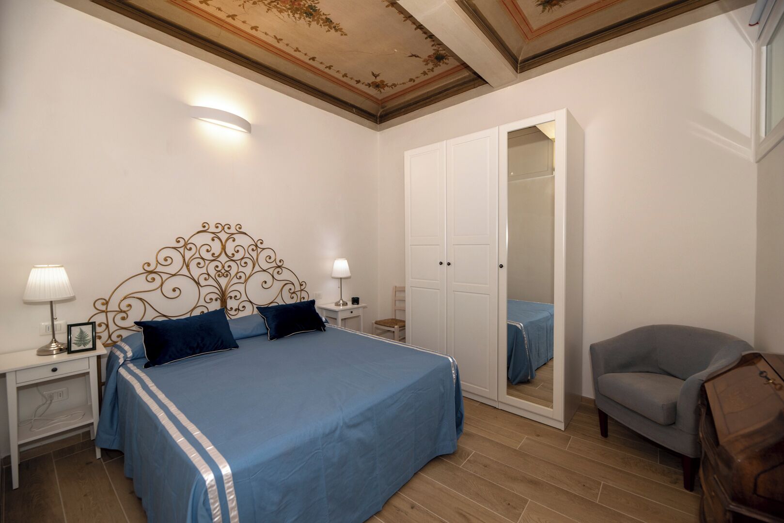 2 slaapkamers, een strijkplank/strijkijzer, gratis wifi, beddengoed