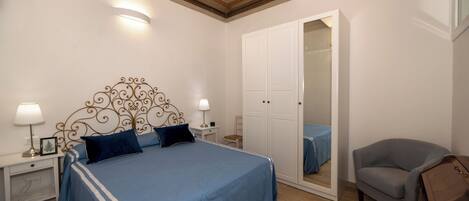 2 habitaciones, tabla de planchar con plancha y wifi gratis
