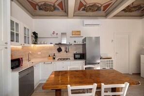 Private kitchen - A cozy apartment in the heart of Florence (Firenze)