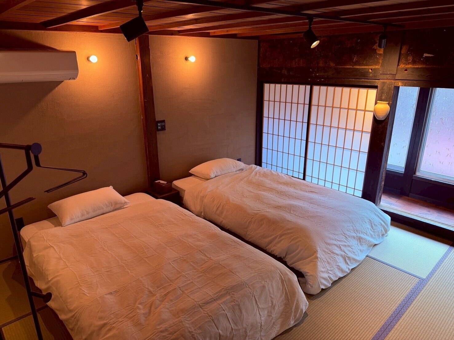 Habitación Deluxe con 2 camas individuales, vista a la montaña | Wifi gratis 