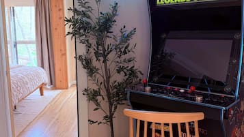 Cabin, Multiple Beds, Hot Tub (North Star Retreat)