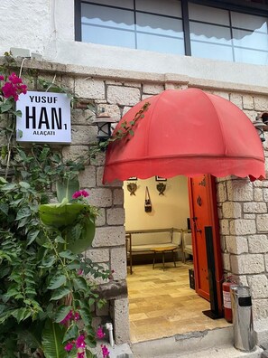 Front of property - Yusuf Han Alacati  (İzmir)