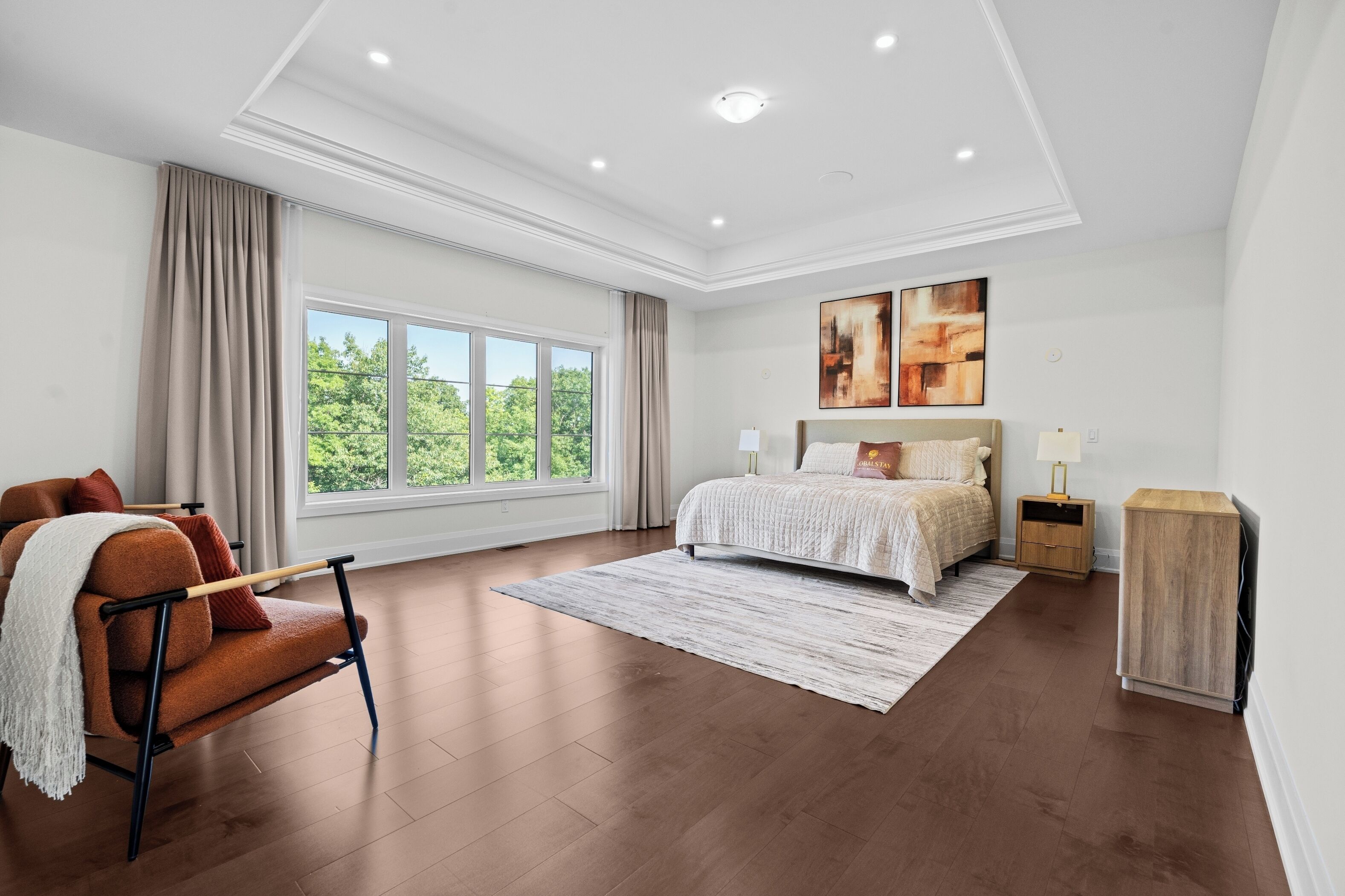 Luxury House, 4 Bedrooms, Garden View | Desk, laptop workspace, iron/ironing board, WiFi (free)
