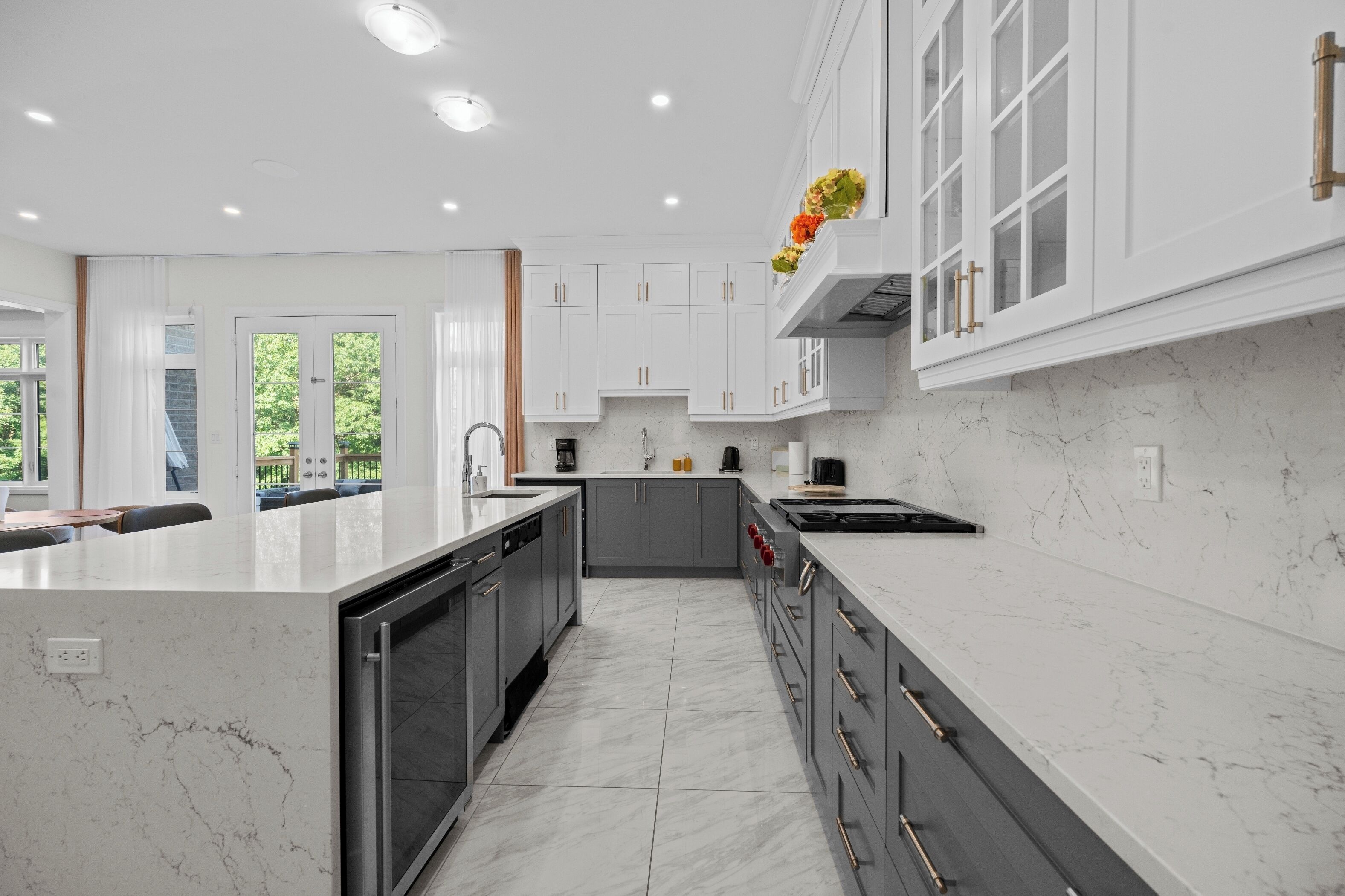 Casa Luxury, 4 camere da letto, vista giardino | Cucina privata | Macchina per tè/caffè, frigorifero, microonde, forno
