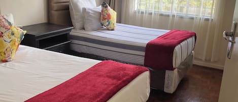 Deluxe Apartment, Garden View | WiFi (free)