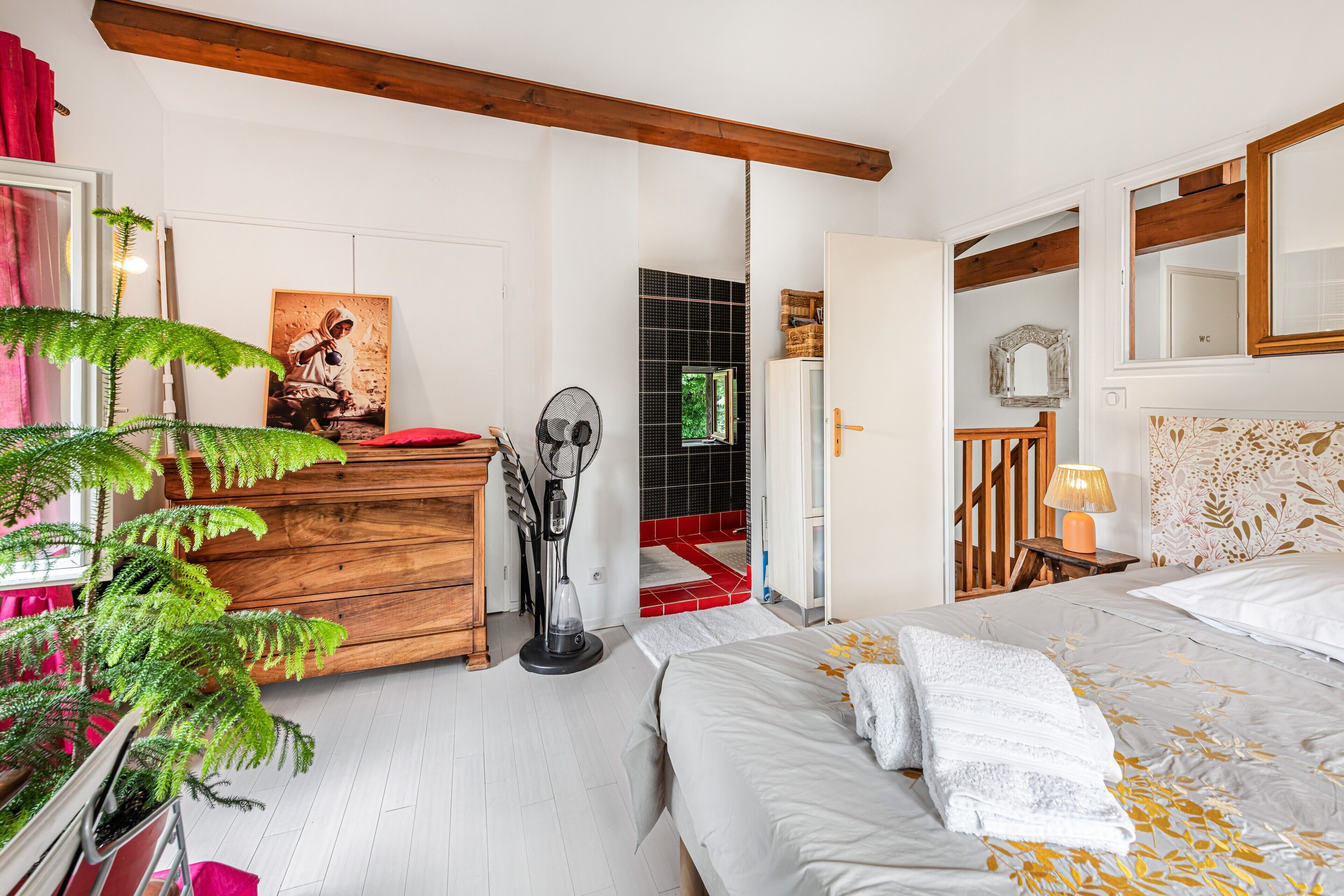1 bedroom, WiFi, bed sheets