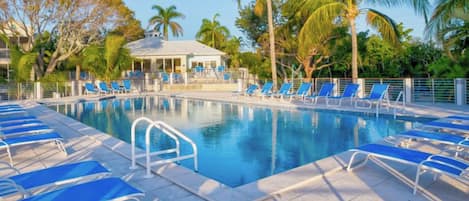 Outdoor pool, a heated pool