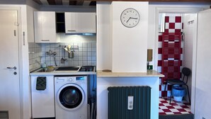 Oklassificerad bild, 4 av 13, knapp