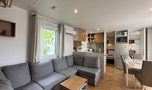 Interior - Chalet with swimming pool in Gujan-Mestras (Gujan-Mestras)