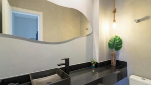 Basic Apartment | Bathroom - Apt in Condo w/ Private BBQ in Center Ilg0307 (Bombinhas)