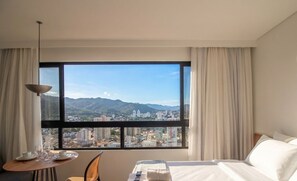 Room - Studio in Condo w/ Pool in Blumenau Pin1906 (Blumenau)