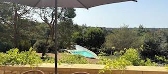 Maison périgourdine 6prs piscine au calme grand parc à 10 minutes de Monpazier