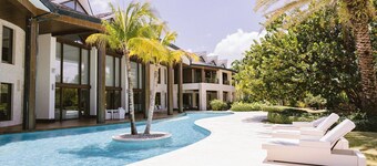 Luxurious Villa Private Beach Juanillo