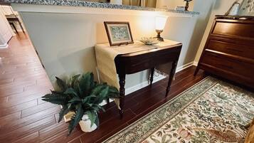 House | 1 bedroom, high-speed internet