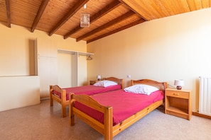 2 Schlafzimmer, Bügeleisen/Bügelbrett, WLAN