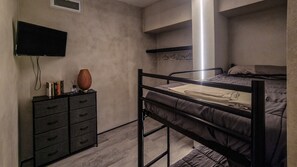 2 Schlafzimmer, Bügeleisen/Bügelbrett, Bettwäsche