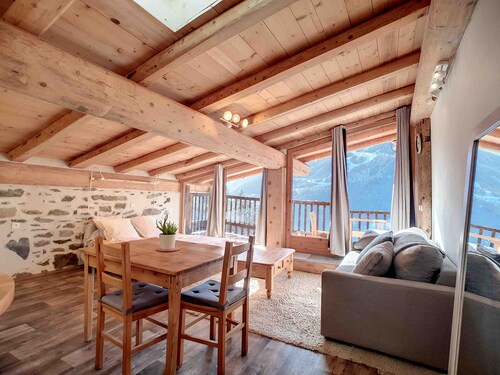 The Bourgeail Studio – A Nature Retreat with Panoramic Views in Montvalezan