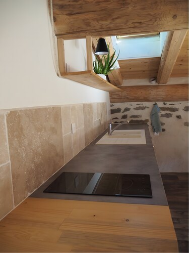 The Bourgeail Studio – A Nature Retreat with Panoramic Views in Montvalezan