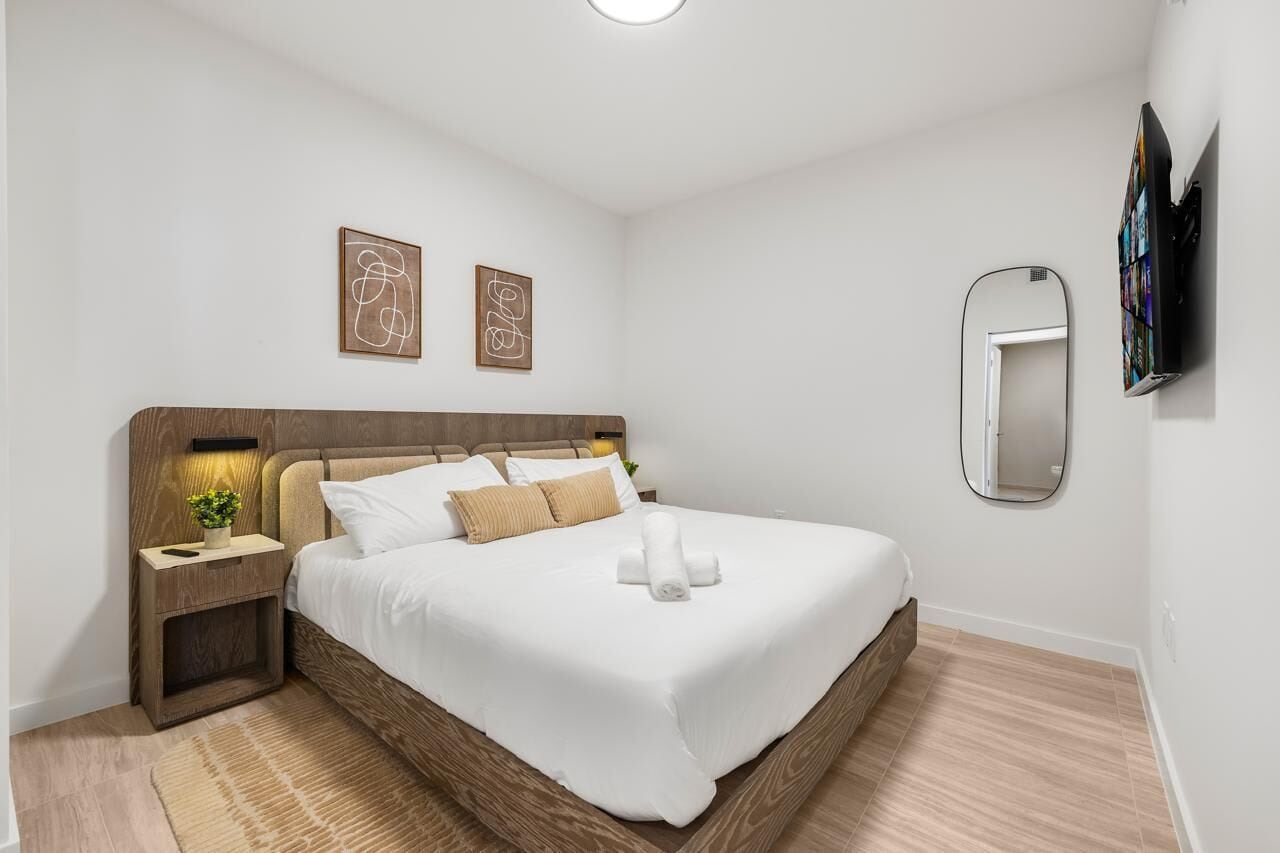 1 bedroom, iron/ironing board, travel crib, WiFi
