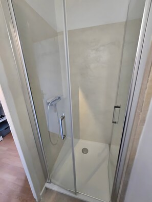 Bathroom - Arz – Studio for 2 Guests with Wi-Fi (Le Croisic)