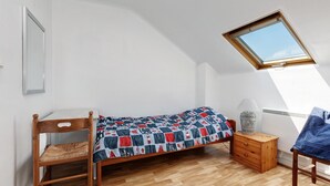 3 bedrooms, WiFi - Hoedic – Apartment for 6 Guests with Wi-Fi (Le Croisic)