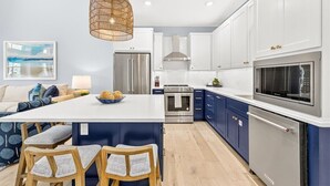 Apartment (2 Bedrooms) | Interior - Sun Seeker TC 6304 (Port Aransas)