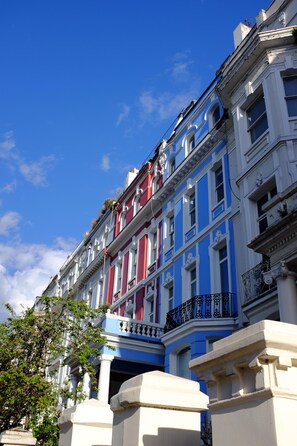Exterior - Notting Hill's Iconic Pink Apartment (London)