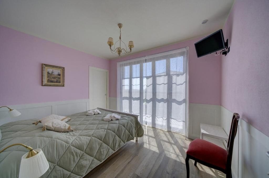 Chambre Double, balcon, vue jardin