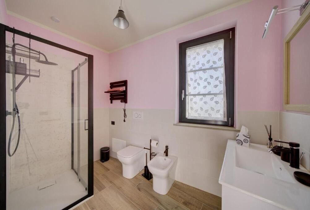 Chambre Double, balcon, vue jardin | Salle de bain