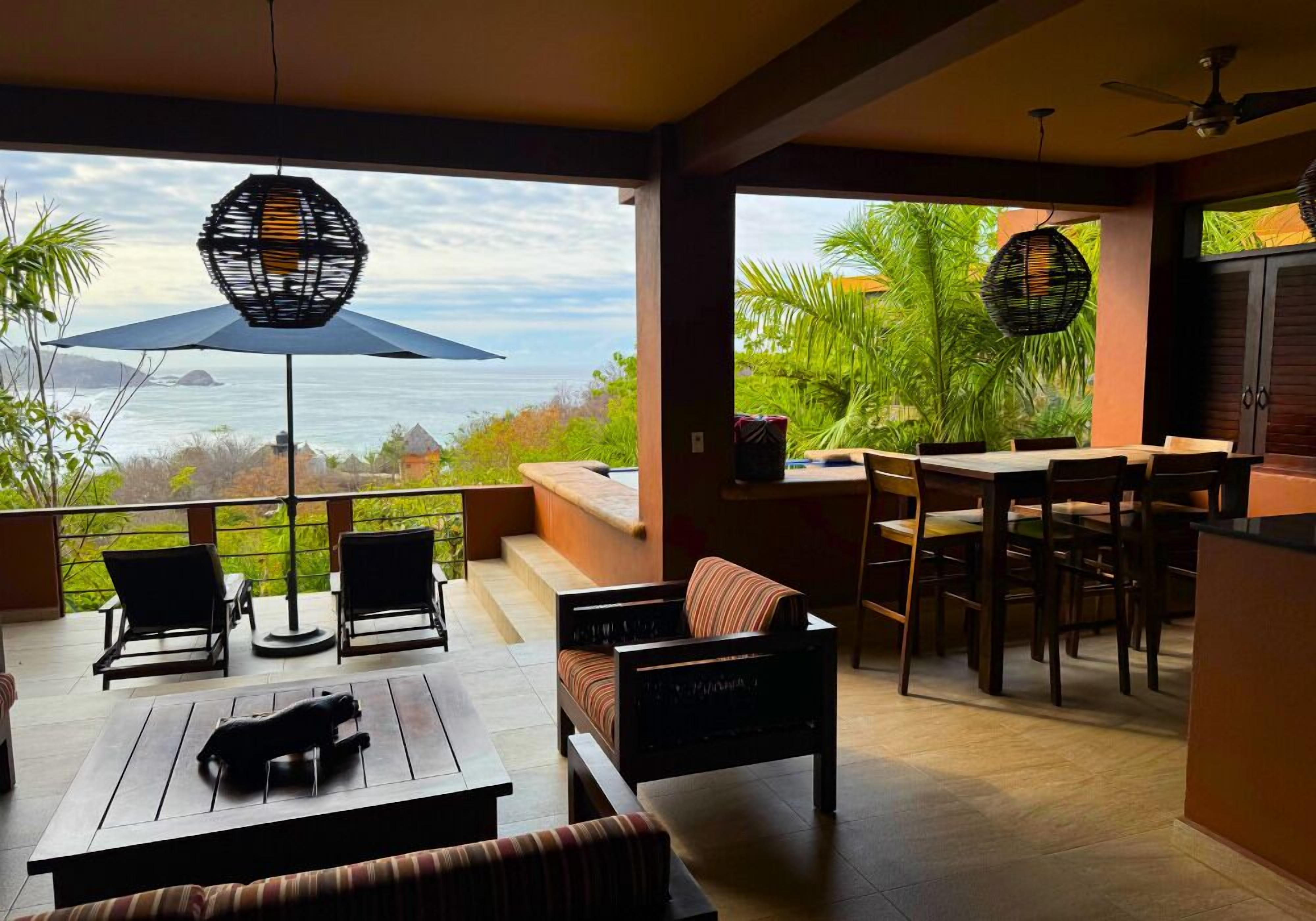 Deluxe Villa, Ocean View | Living area