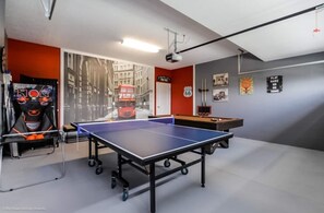 Games room - 6BR ChampionsGate Villa with Pool & Game Room (Kissimmee)