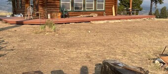 Off-Grid Luxury Cabin for Great Montana Weekend Getaways
