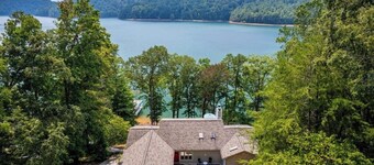 Ultimate Norris: Newly listed gem! Private
dock and year-round open water