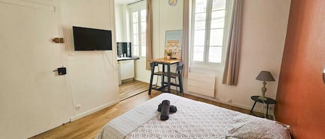 1 chambre, Wi-Fi, draps fournis