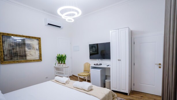 Room - AUREA ROME ANTIQUE ROOMS (Rome)