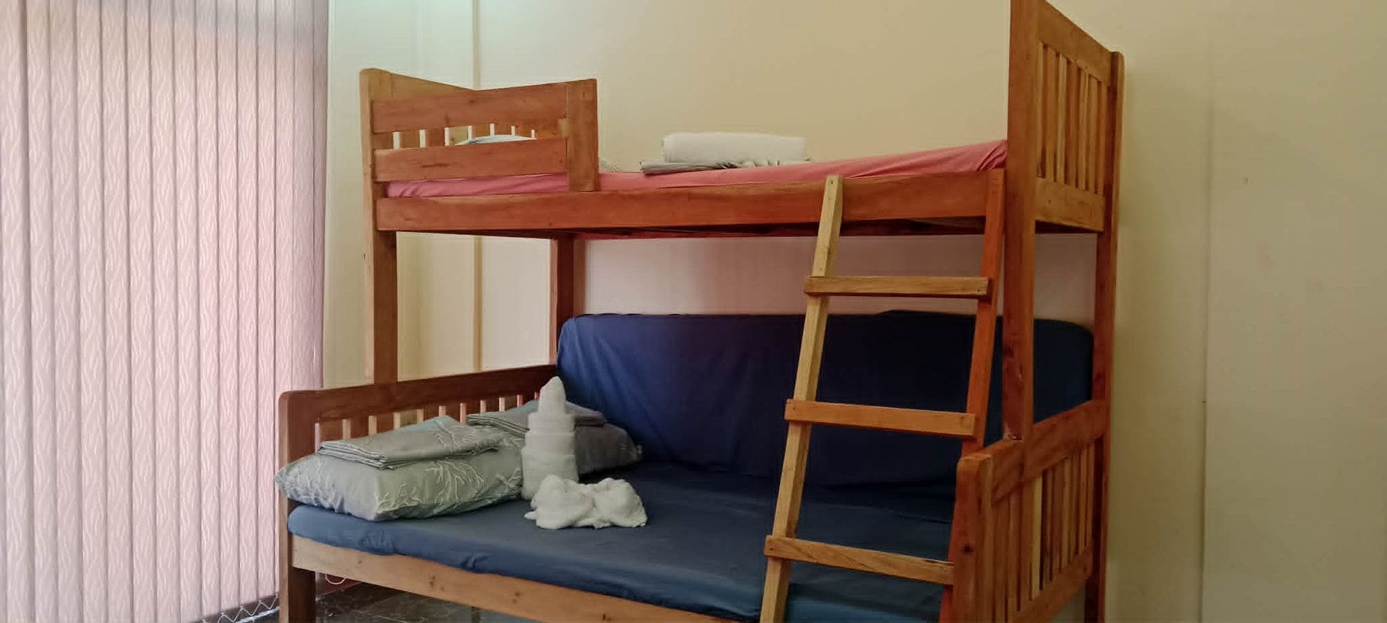 Villa Bunk Bed for 6 Pax