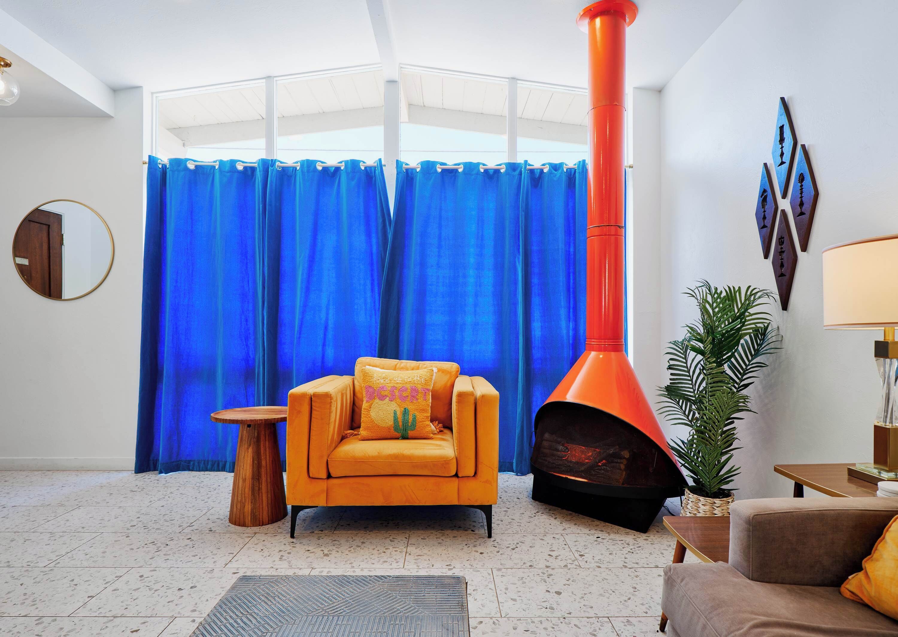 TV, fireplace, offices