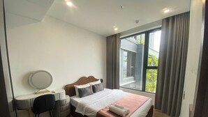Unclassified image, 5 of 6, button - Ho Chi Minh Living Hub Booking Network  (Ho Chi Minh City)