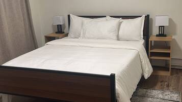 Iron/ironing board, WiFi, bed sheets