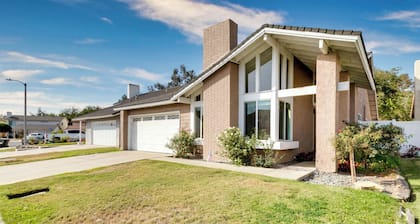 Spacious 4-bedroom house in peaceful Chino with AC