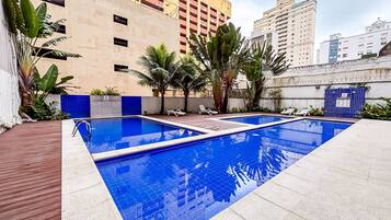 Apartment | Pool | 3 outdoor pools
