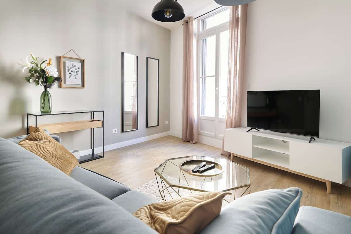 Fernseher, Arbeitsbereiche