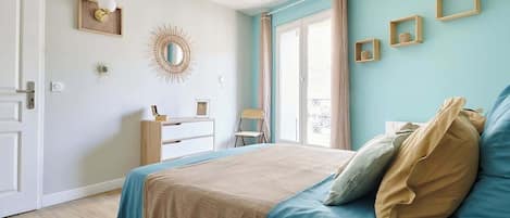 1 bedroom, iron/ironing board, travel cot, WiFi