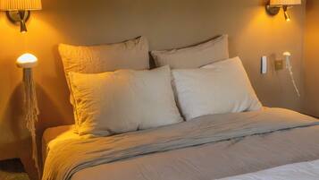 3 slaapkamers, een bureau, een strijkplank/strijkijzer, gratis wifi