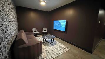 TV, offices